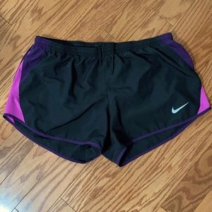 NIKE TEMPO SHORTS XL